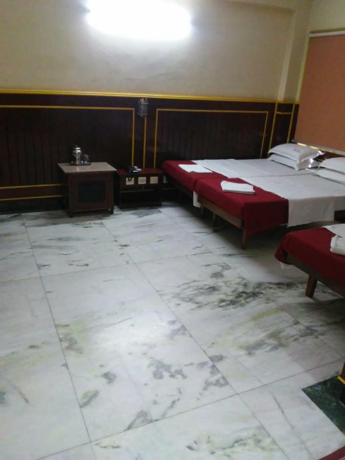 Sarmani Hotels Pvt. Ltd 첸나이 외부 사진